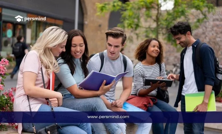 طلاب دوليون يدرسون في كندا ضمن برامج منح جامعة ألبرتا الممولة للطلاب الدوليين